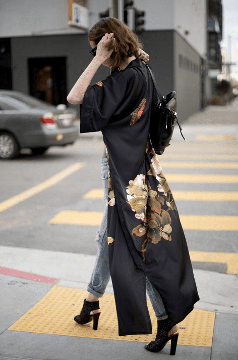 Kimonos for Streetwear Fashion – Beauty That Walks